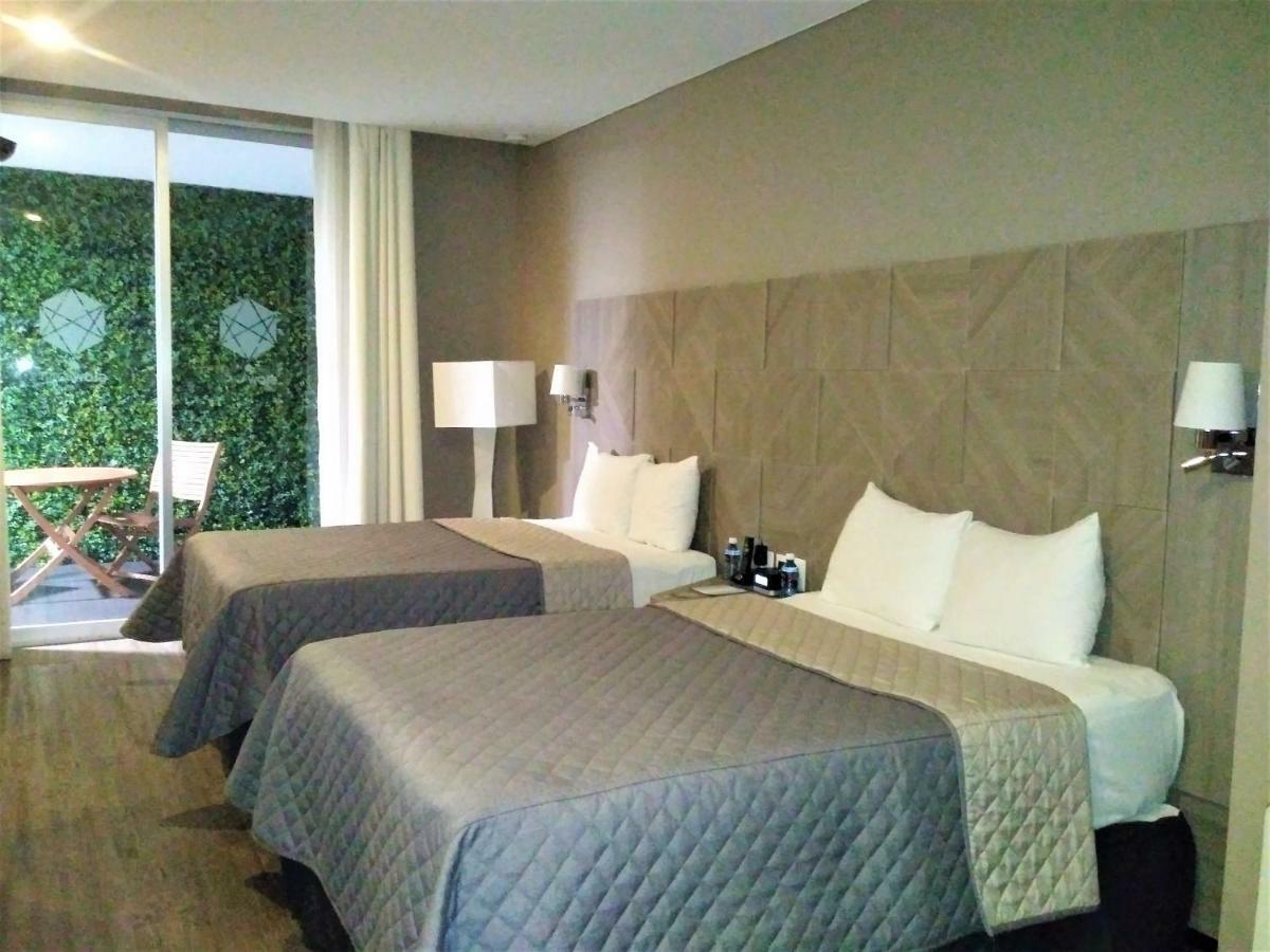 Hotel Glow Point - Mulza Leon
